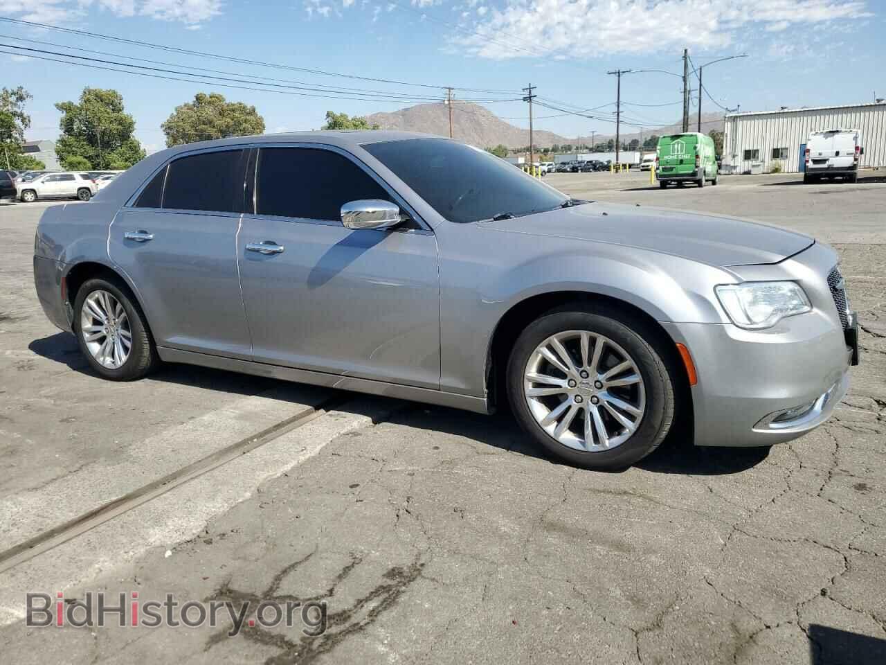 2017 CHRYSLER 300 - VIN: 2C3CCAEG5HH565291 - Фото 4