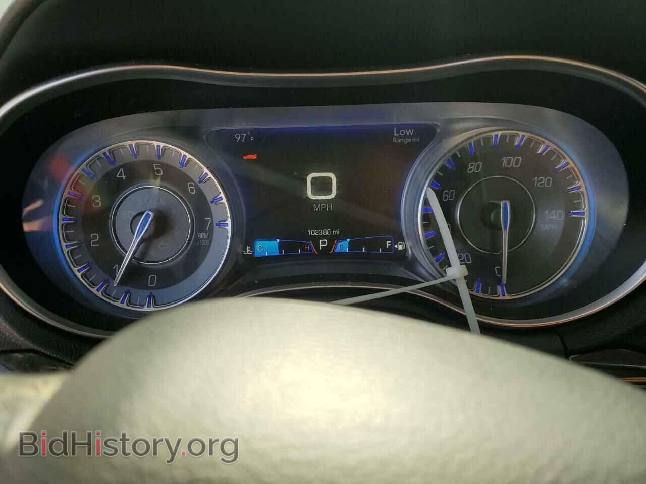 2017 CHRYSLER 300 - VIN: 2C3CCAEG5HH565291 - Фото 9