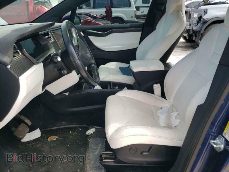 2017 Tesla MODEL X (VIN 5YJXCDE23HF046099) — photo 7 of 13