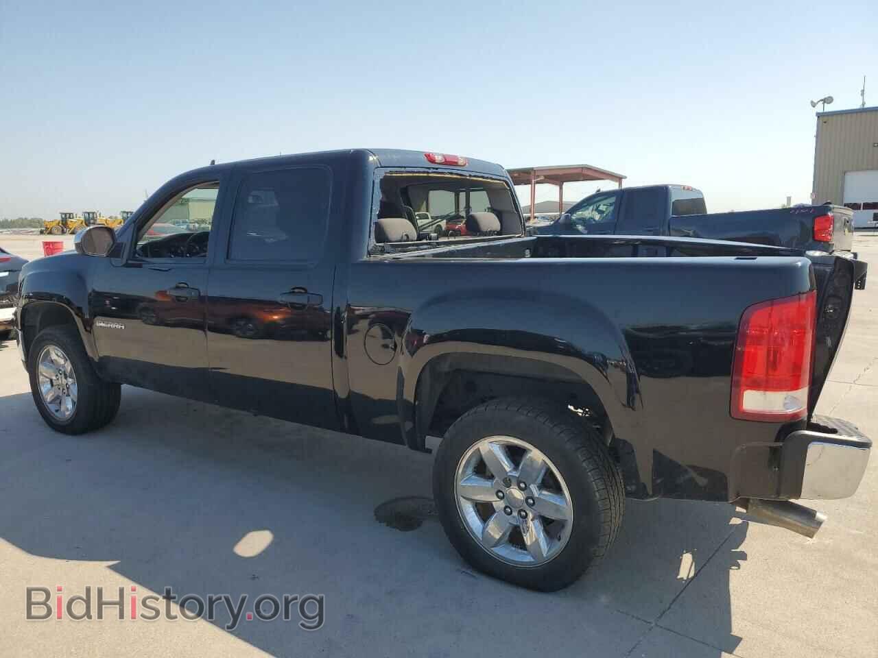2007 GMC SIERRA - VIN: 2GTEC13C971553415 - Photo 2