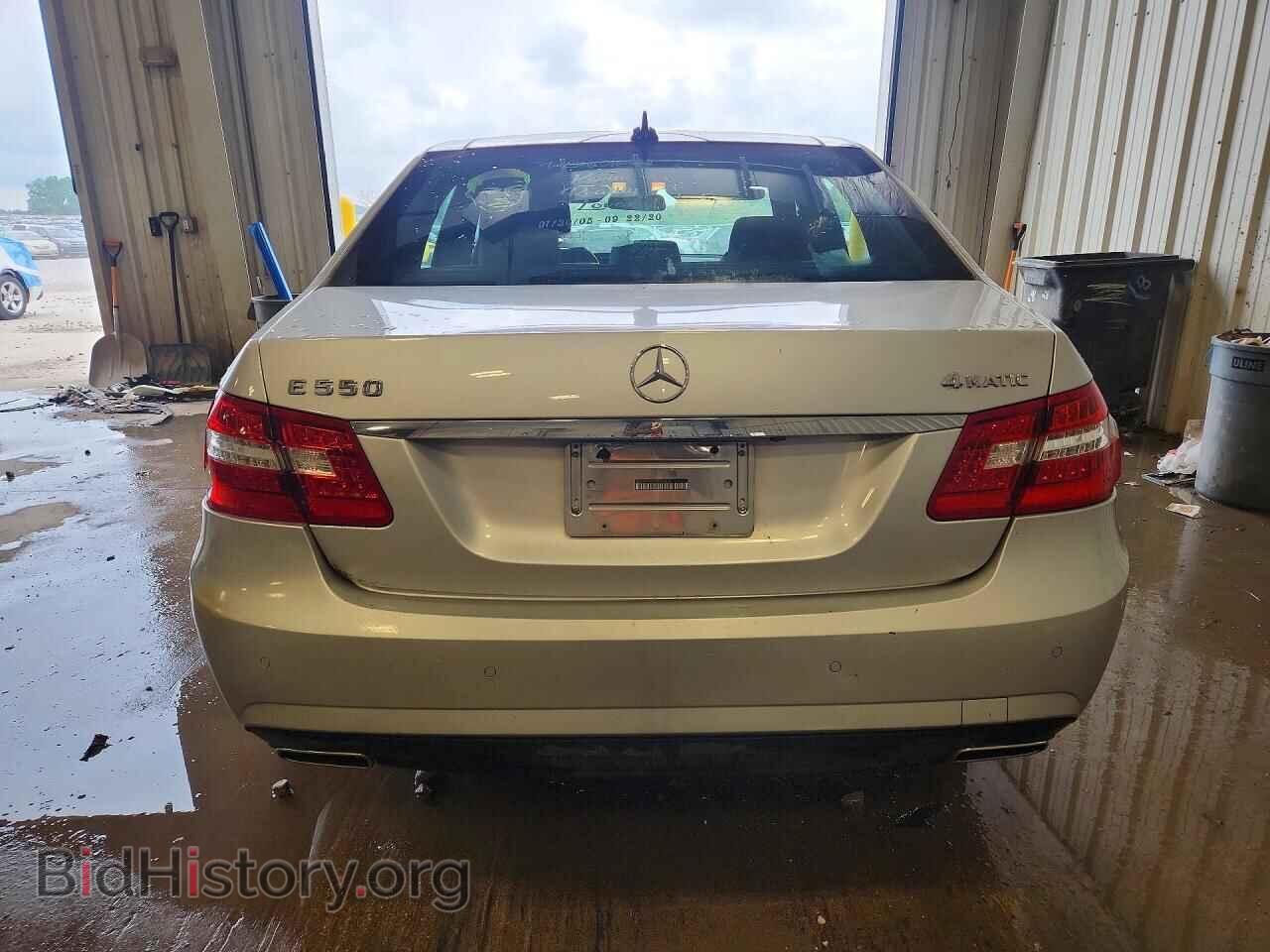 2011 MERCEDES-BENZ E-CLASS - VIN: WDDHF9AB7BA303852 - Photo 6