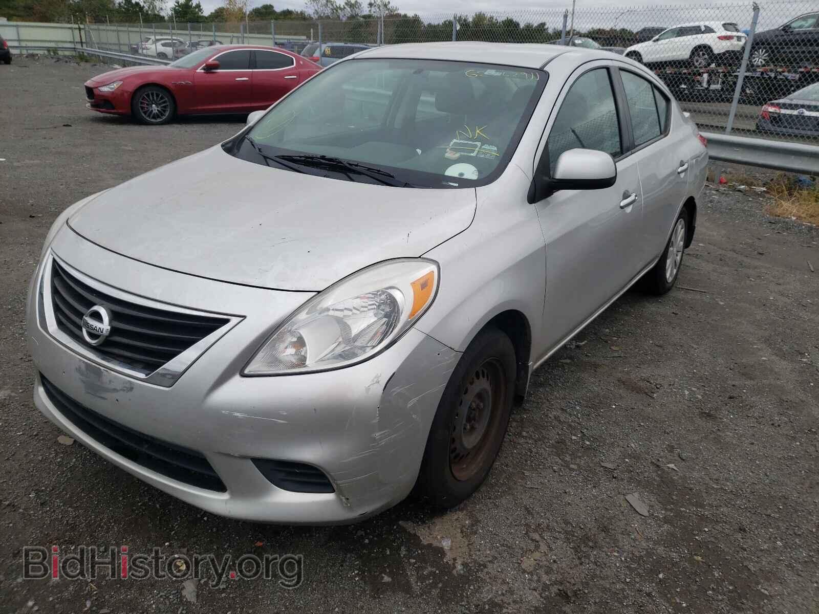 2013 NISSAN VERSA - VIN: 3N1CN7AP1DL850671 - Фото 2