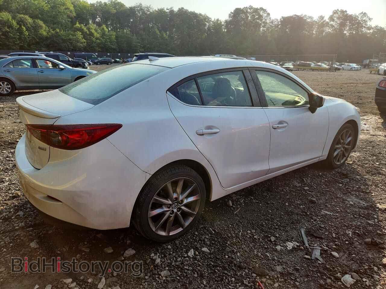 2018 MAZDA 3 - VIN: 3MZBN1V39JM264798 - Фото 3
