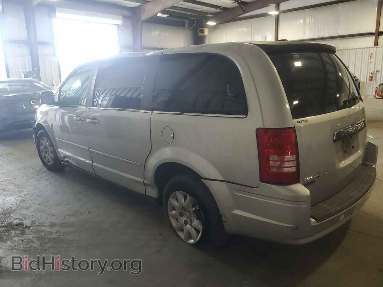 2010 CHRYSLER MINIVAN - VIN: 2A4RR4DE8AR228842 - Photo 2