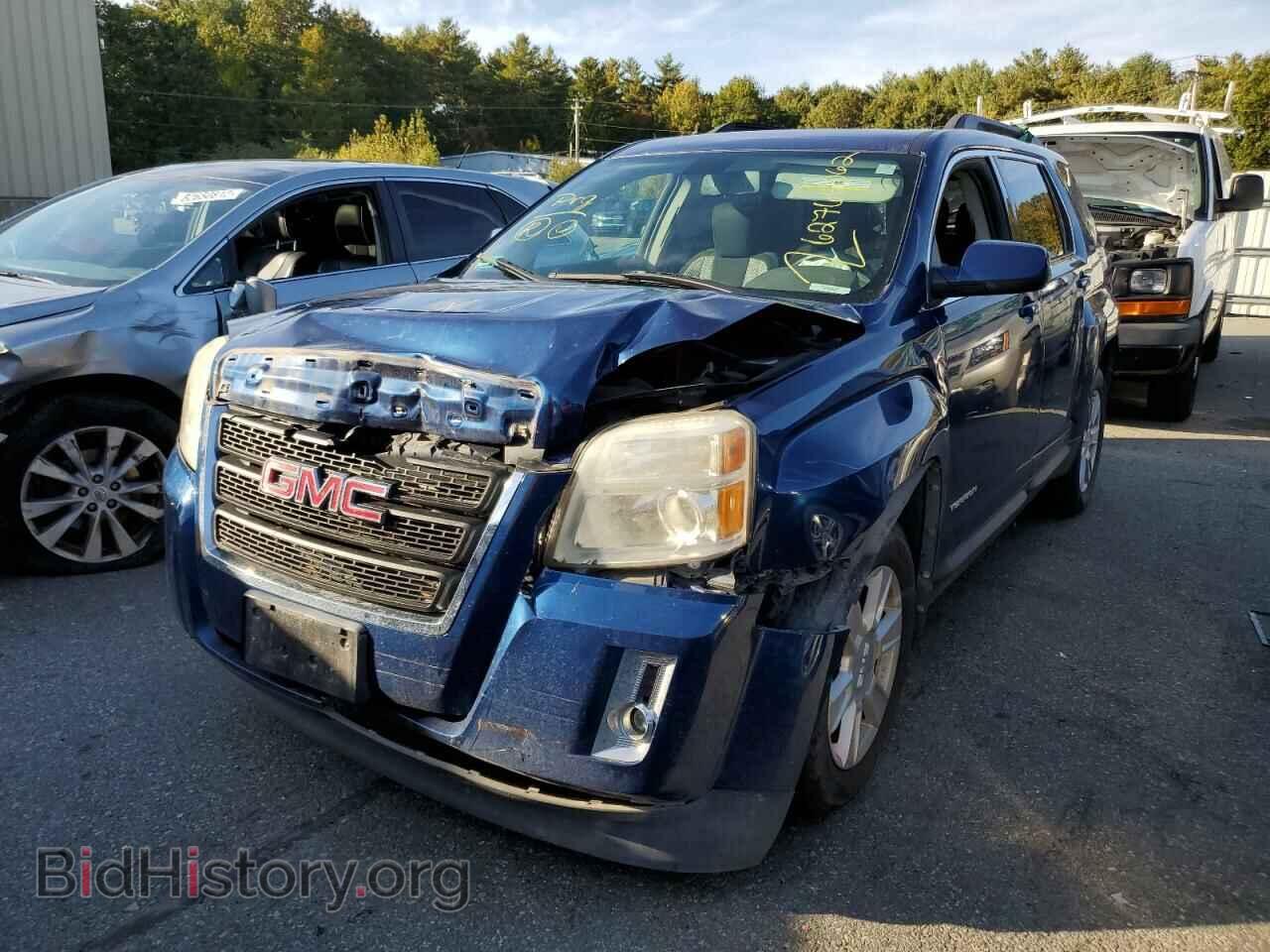 2010 GMC TERRAIN - VIN: 2CTFLEEW8A6296801 - Photo 2