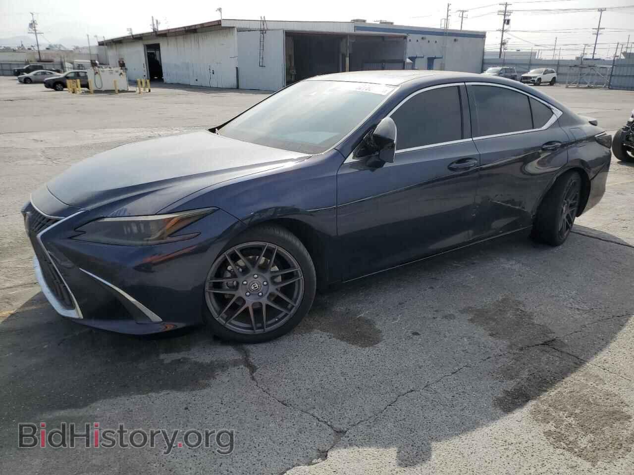 Photo 58ADA1C16PU030832 - LEXUS ES300 2023