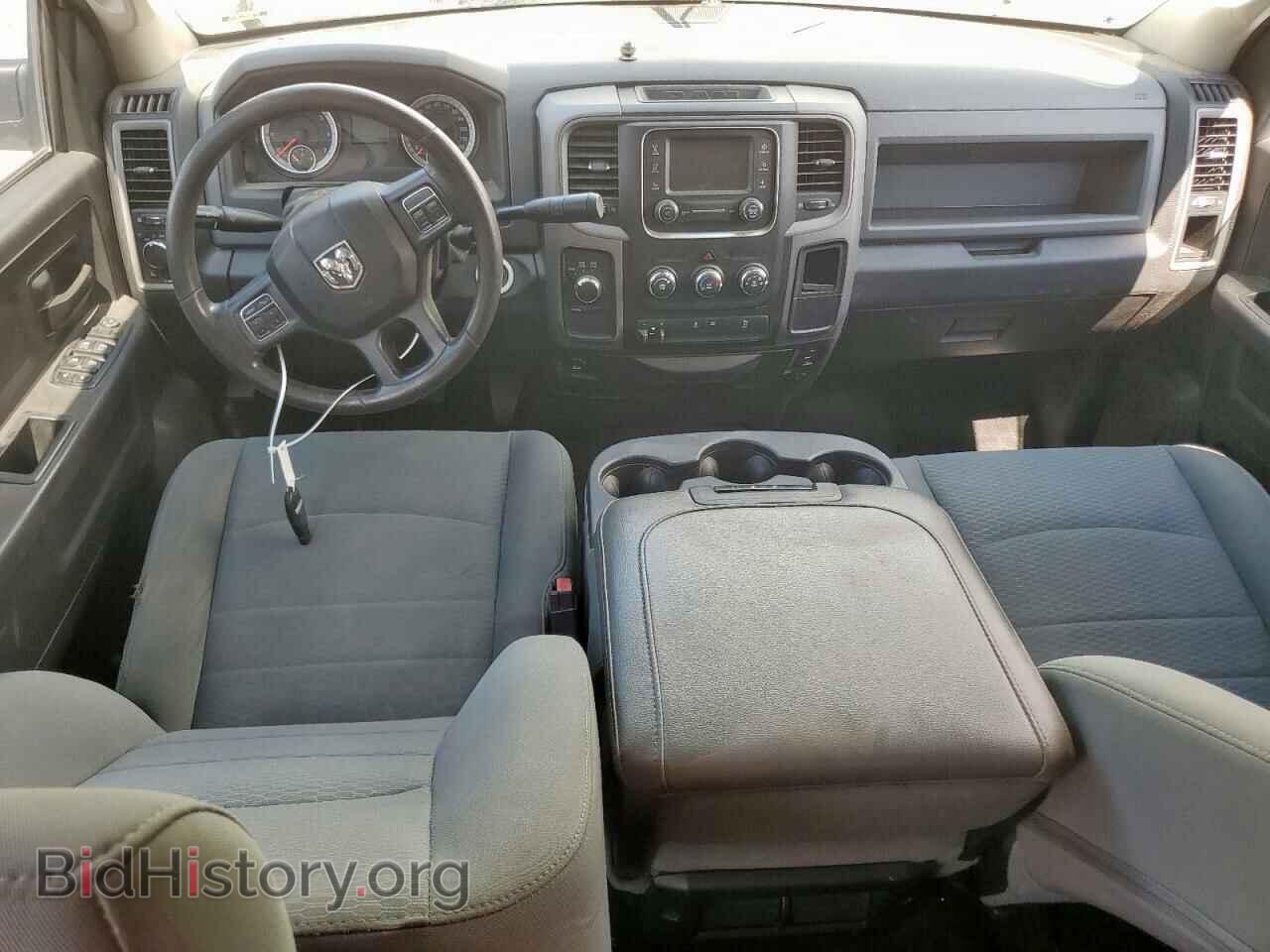 2017 RAM All Models - VIN: 3C6UR5CJ8HG537559 - Photo 8