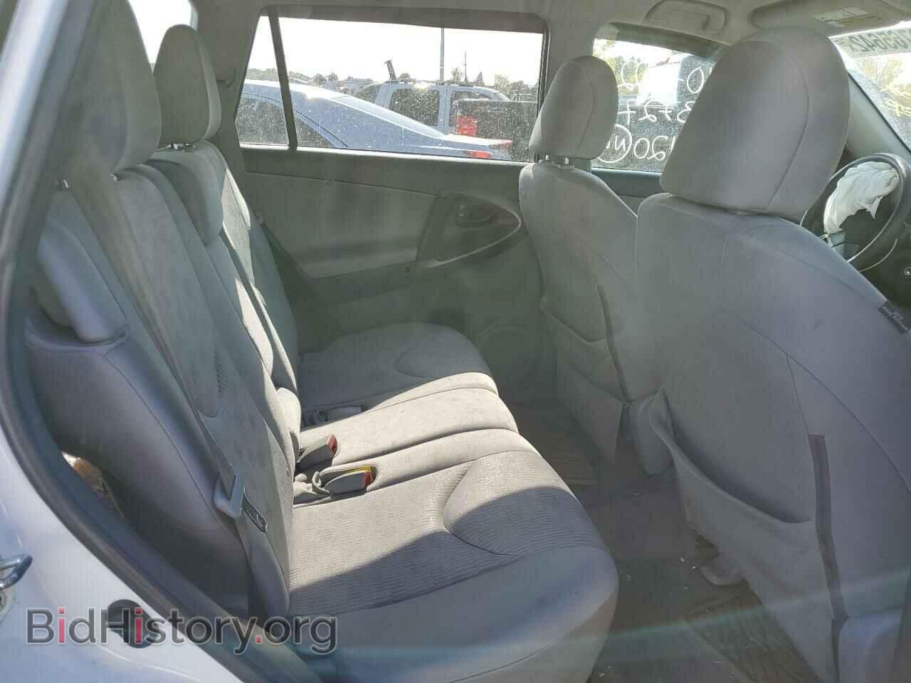 2011 TOYOTA RAV4 - VIN: 2T3BF4DV6BW156420 - Фото 6