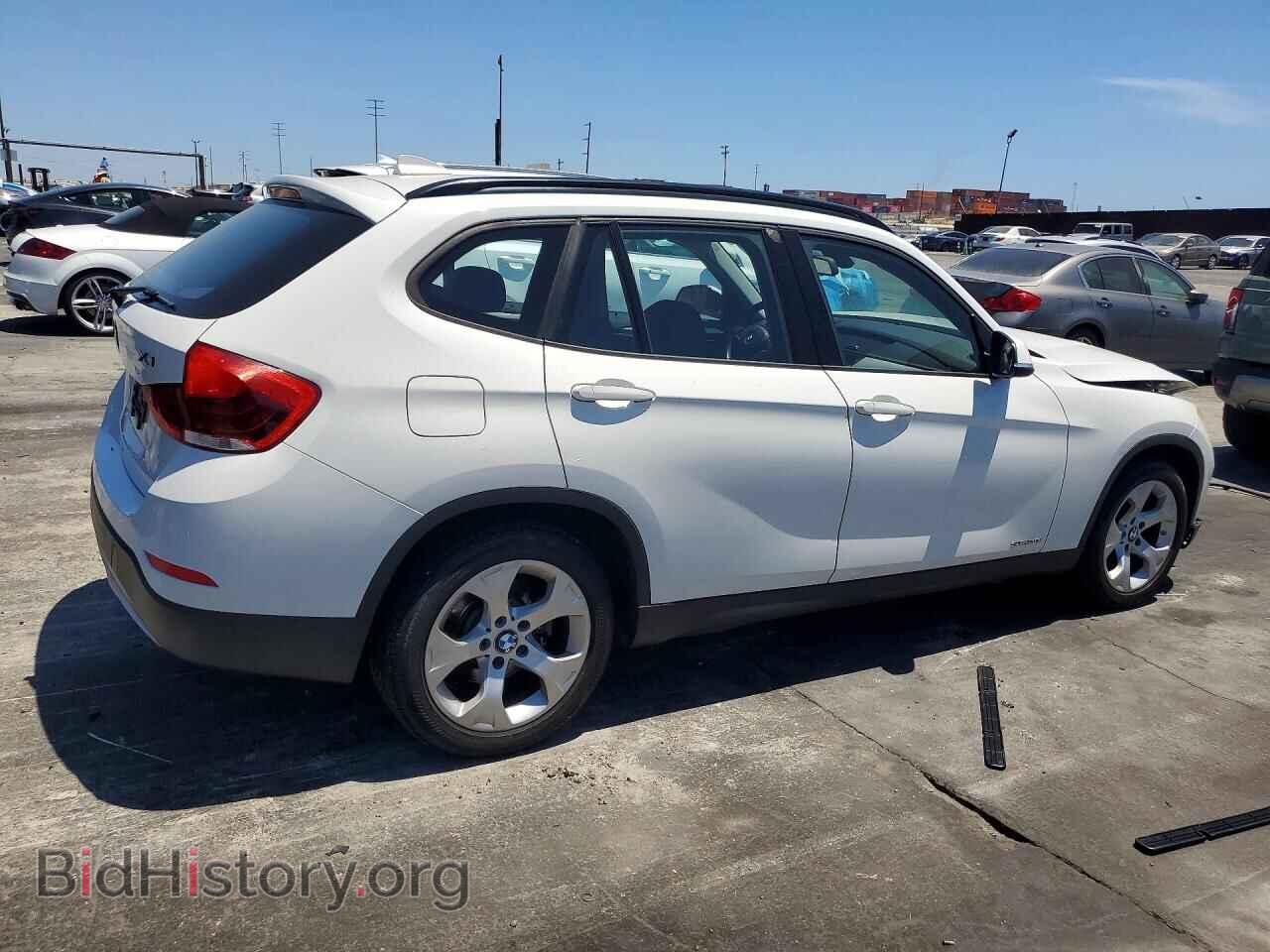 2013 BMW X1 - VIN: WBAVM1C59DVW43136 - Фото 3