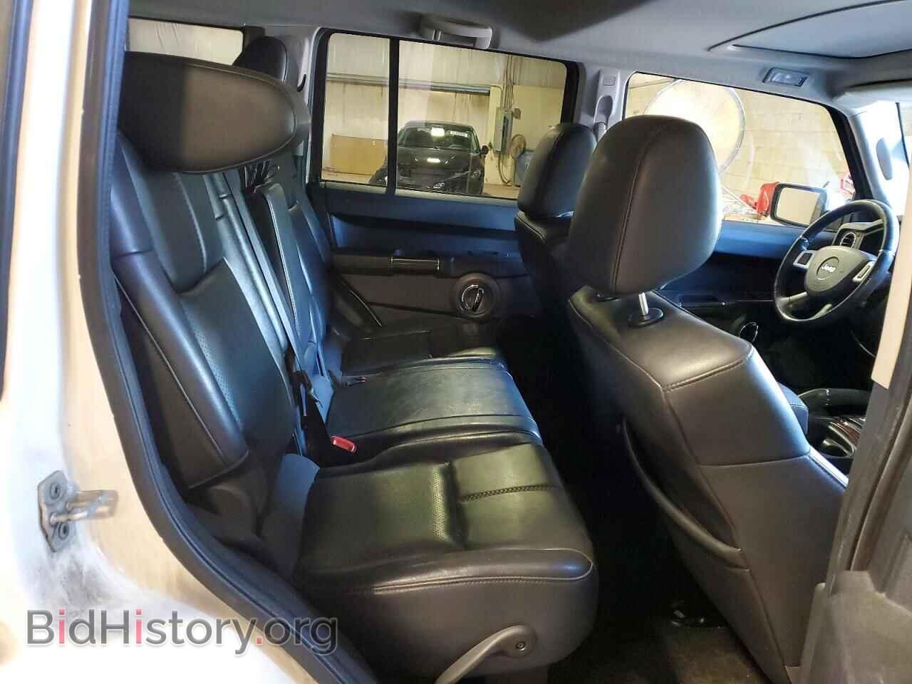 2010 JEEP COMMANDER - VIN: 1J4RG5GT5AC145366 - Фото 11