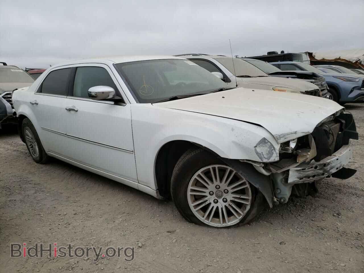2010 CHRYSLER 300 - VIN: 2C3CA5CV5AH276237 - Фото 4