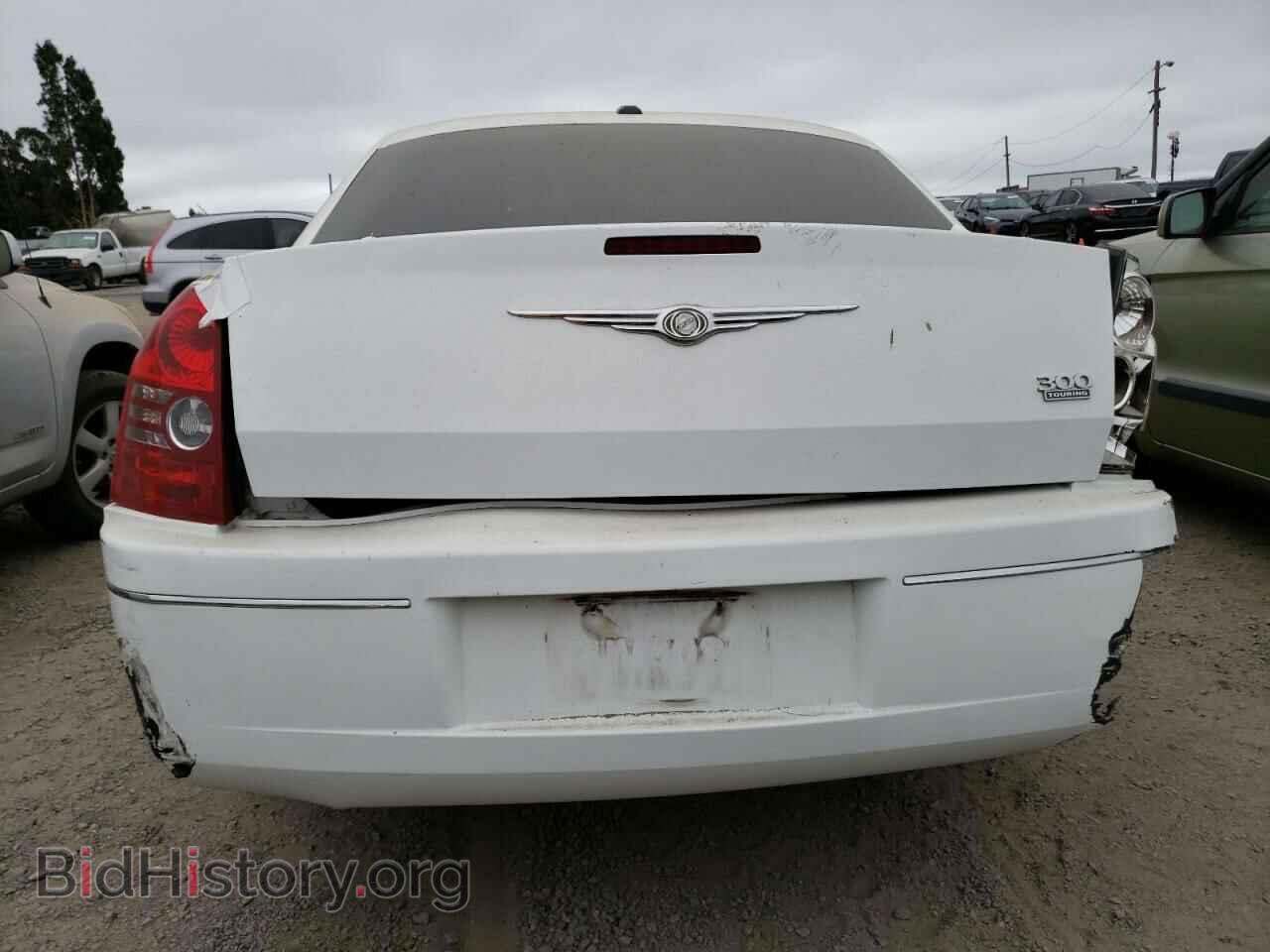 2010 CHRYSLER 300 - VIN: 2C3CA5CV5AH276237 - Фото 6