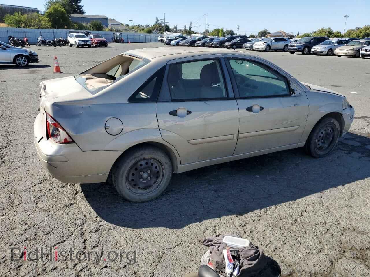 2007 FORD FOCUS - VIN: 1FAFP34N37W312632 - Фото 3
