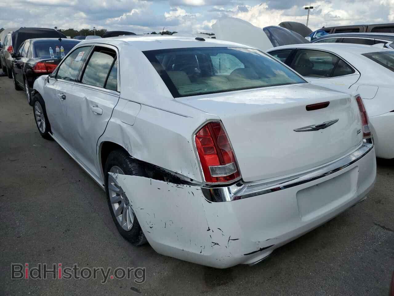 2013 CHRYSLER 300 - VIN: 2C3CCAAG8DH508499 - Фото 3