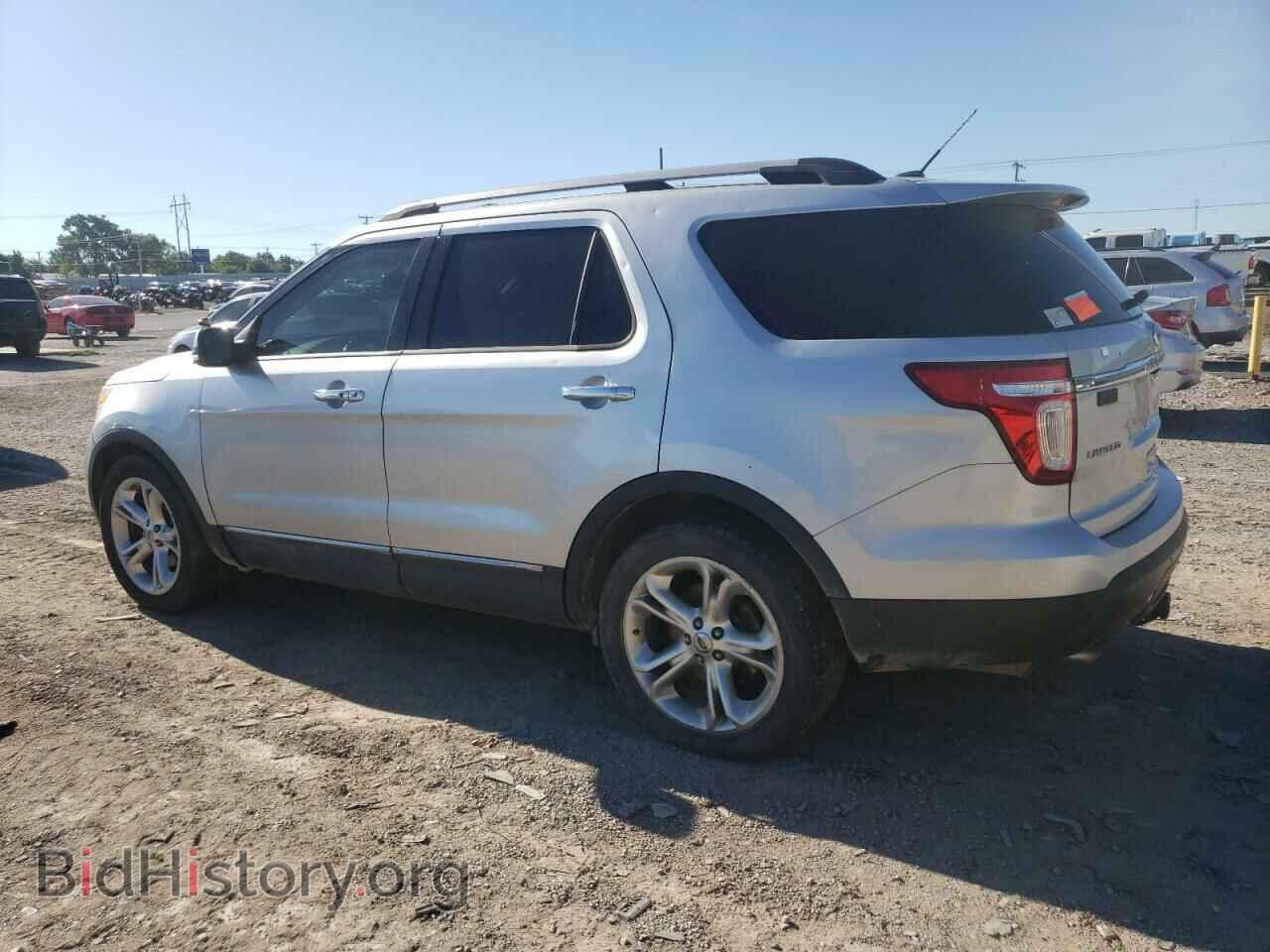 2011 FORD EXPLORER - VIN: 1FMHK7F86BGA39197 - Photo 2