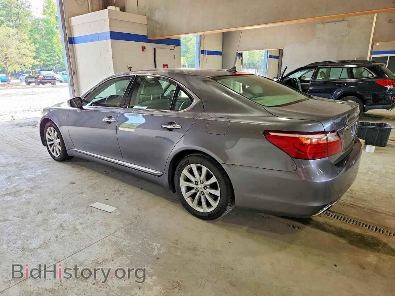 2012 LEXUS LS460 - VIN: JTHCL5EF6C5012691 - Photo 2