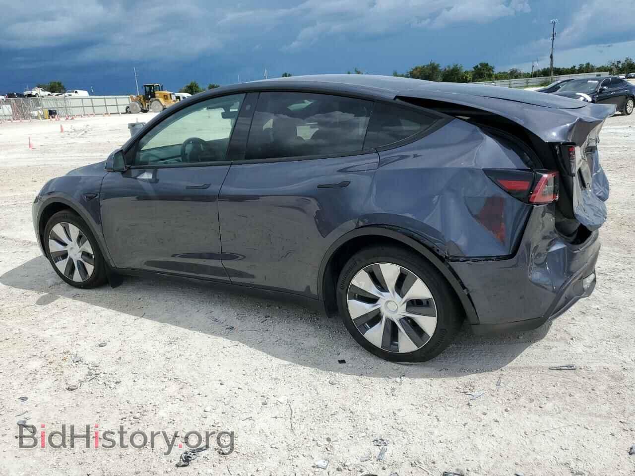 2022 TESLA MODEL Y - VIN: 7SAYGDEE4NF380479 - Фото 2