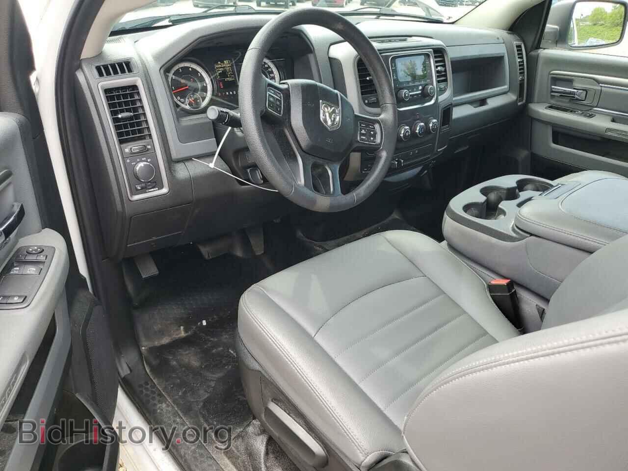 2019 RAM 1500 - VIN: 3C6JR7DT0KG602975 - Фото 8
