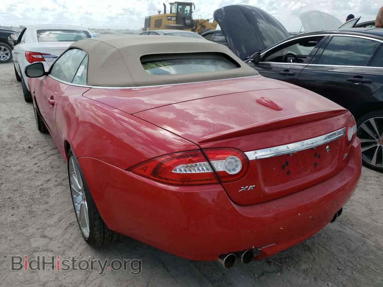 2011 JAGUAR XKR - VIN: SAJWA4EC8BMB40444 - Фото 3