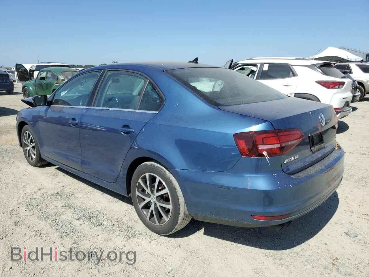2017 VOLKSWAGEN JETTA - VIN: 3VWDB7AJ0HM411268 - Фото 2