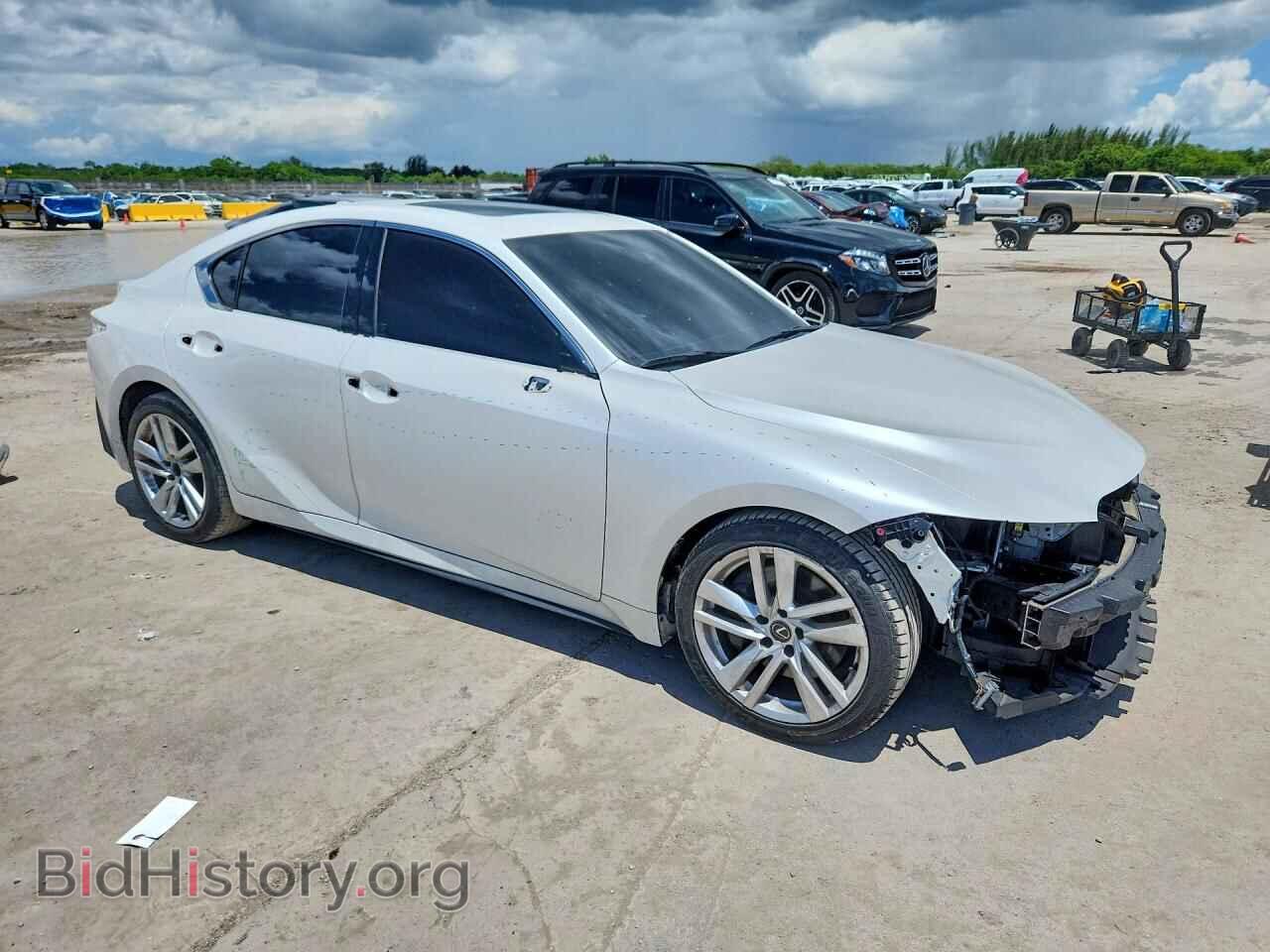 2023 LEXUS IS - VIN: JTHCA1D25P5125292 - Фото 4