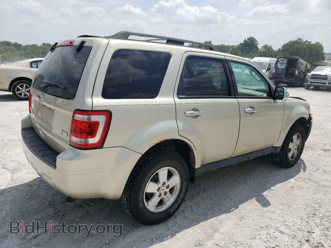 2012 FORD ESCAPE - VIN: 1FMCU9DG9CKC62746 - Фото 3