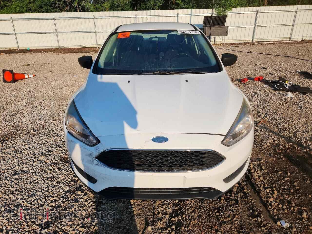 2018 FORD FOCUS - VIN: 1FADP3E22JL227074 - Photo 5