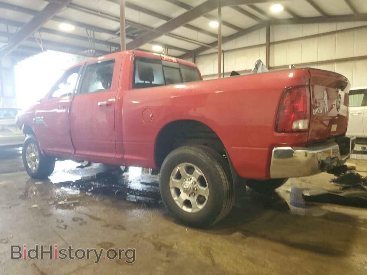 2018 RAM All Models - VIN: 3C6UR5DL8JG185265 - Photo 2