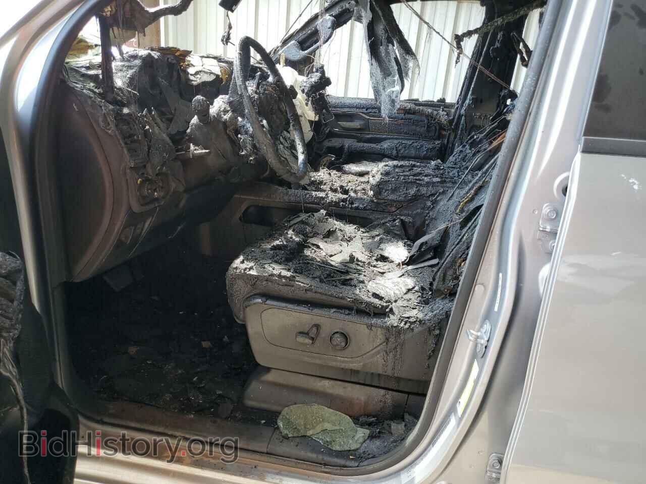 2019 RAM 1500 - VIN: 1C6SRFFT0KN708202 - Фото 7