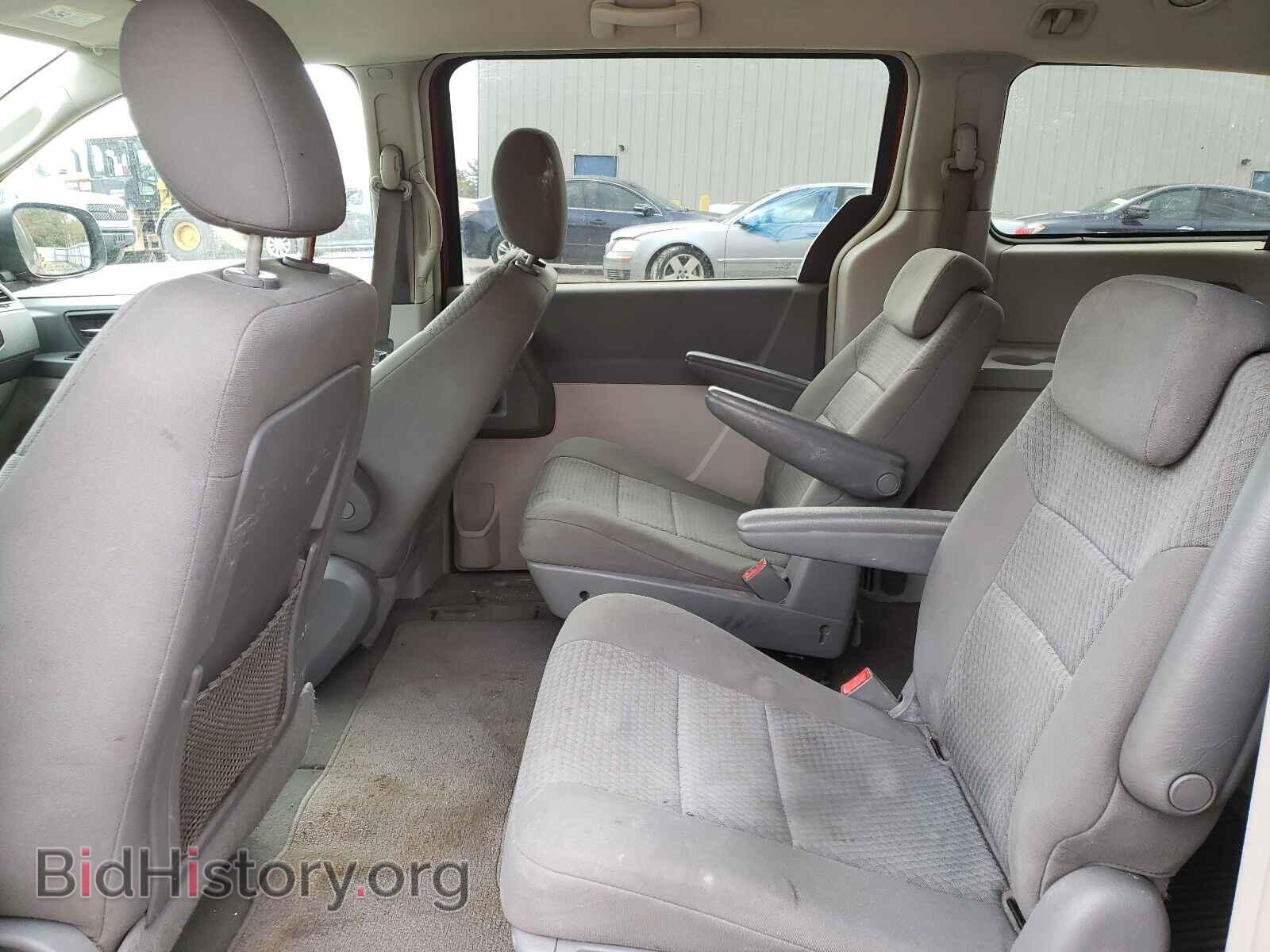 2010 CHRYSLER MINIVAN - VIN: 2A4RR4DE0AR212957 - Фото 6