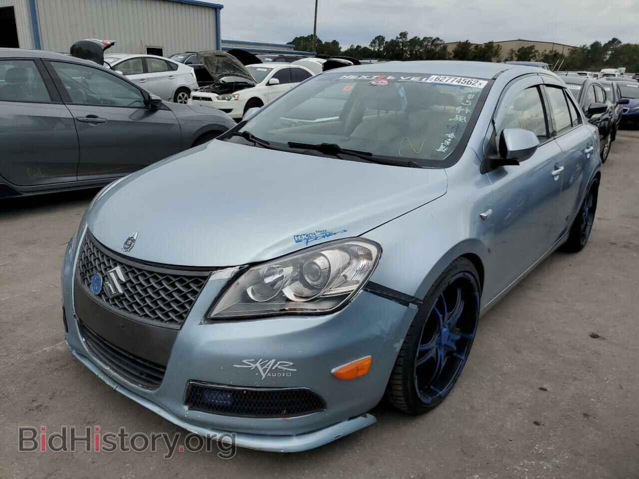 2010 SUZUKI KIZASHI - VIN: JS2RE9A31A6100392 - Photo 2