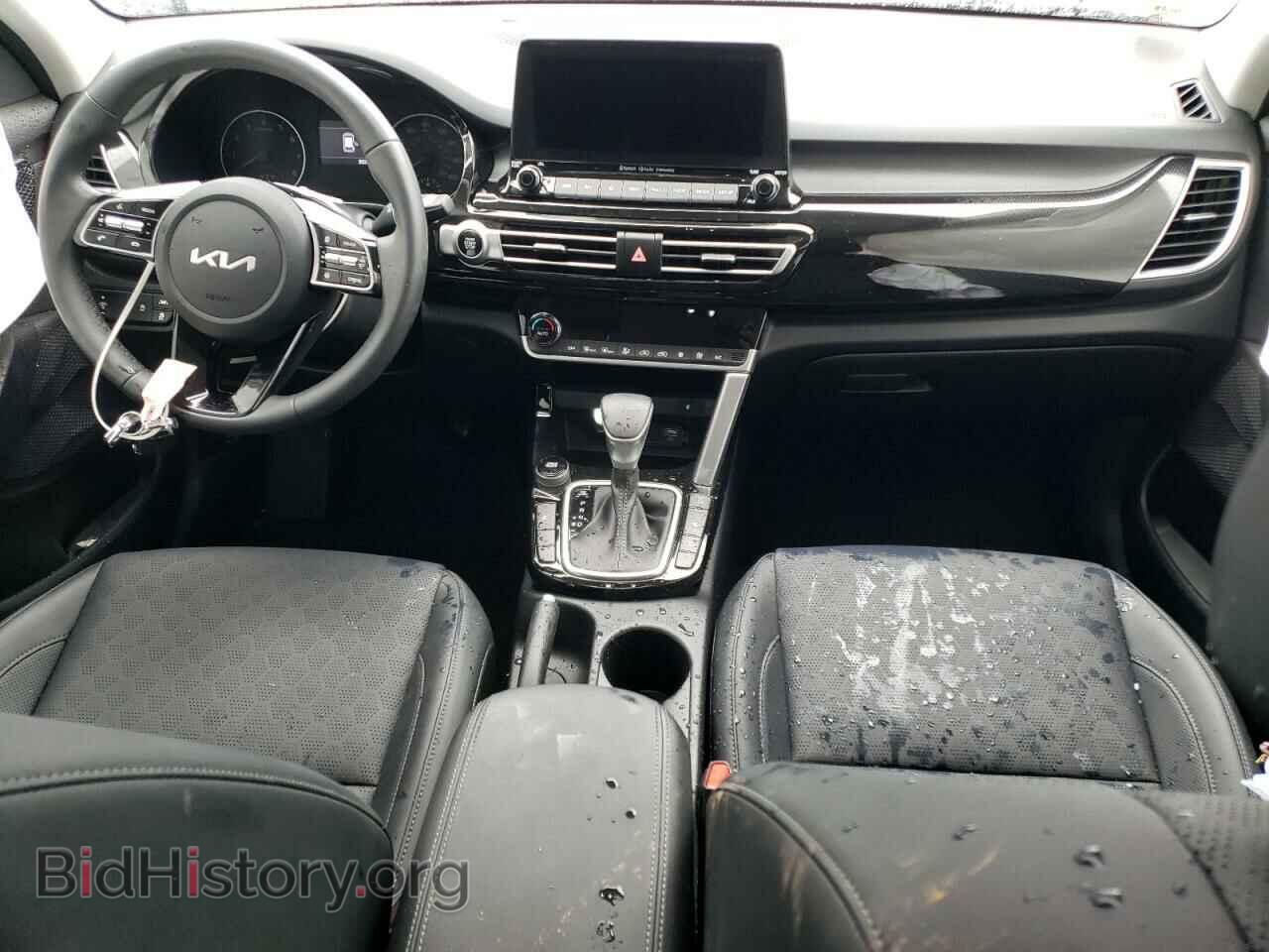 2023 KIA SELTOS - VIN: KNDERCAA3P7467032 - Фото 8