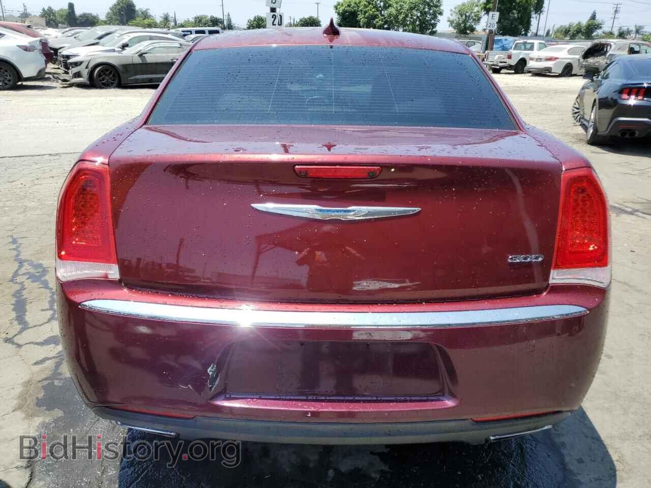 2017 CHRYSLER 300 - VIN: 2C3CCAAG1HH609874 - Фото 6