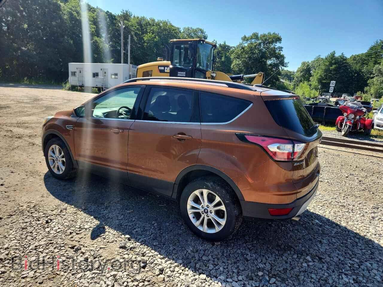 2017 FORD ESCAPE - VIN: 1FMCU9GD6HUC03831 - Фото 2