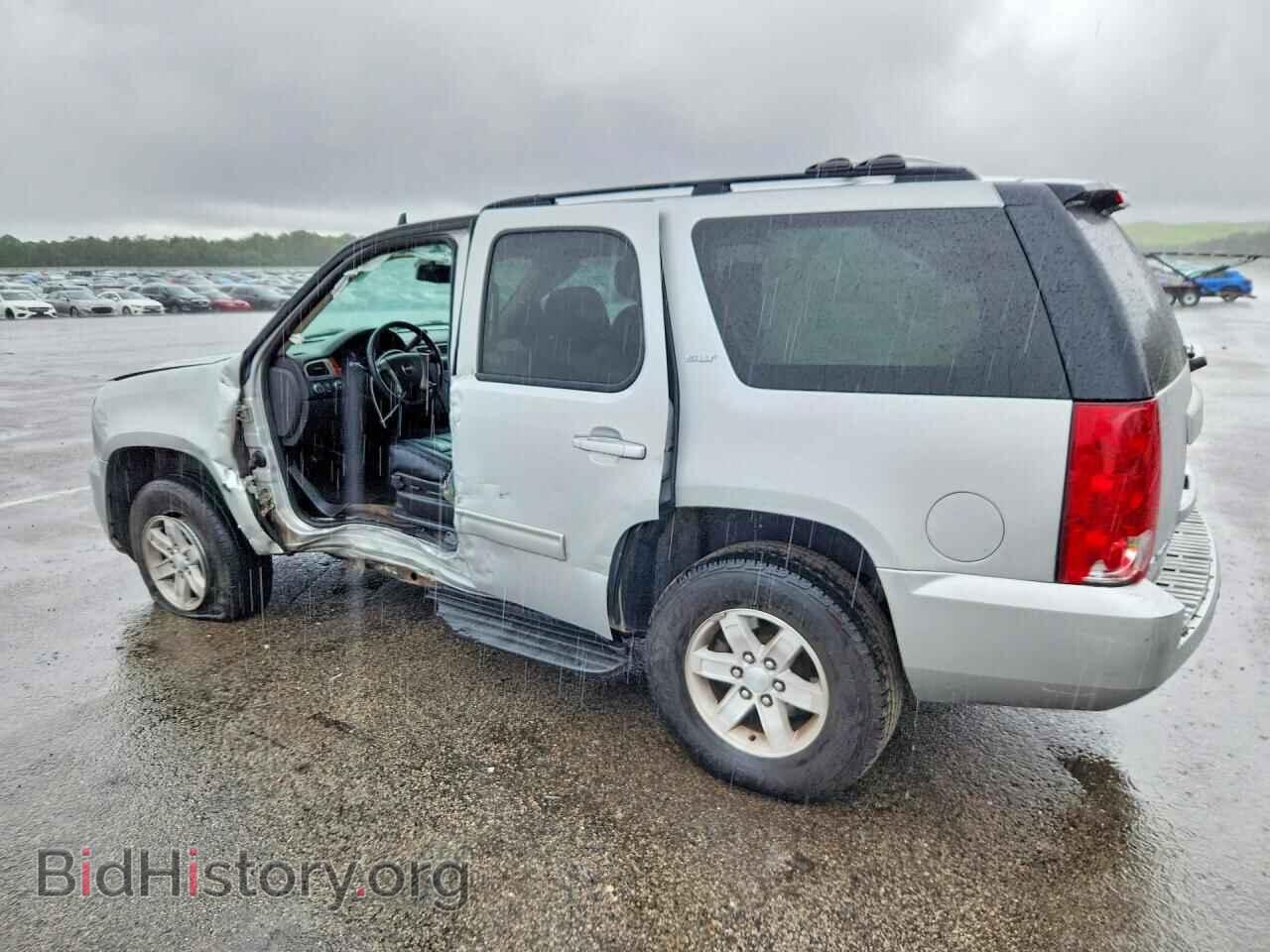 2014 GMC YUKON - VIN: 1GKS2CE01ER246902 - Photo 2