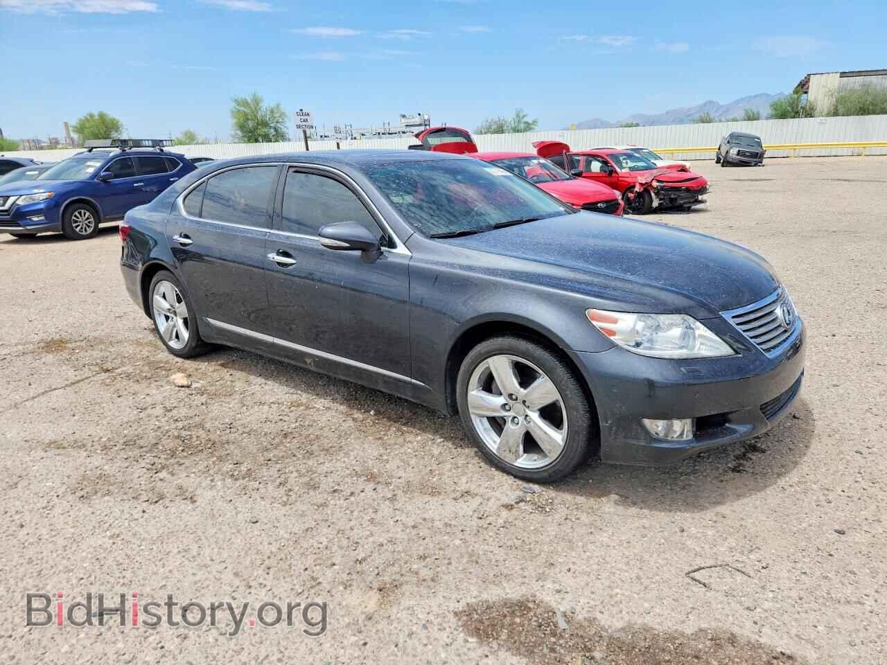 2011 LEXUS LS460 - VIN: JTHGL5EF1B5044531 - Photo 4