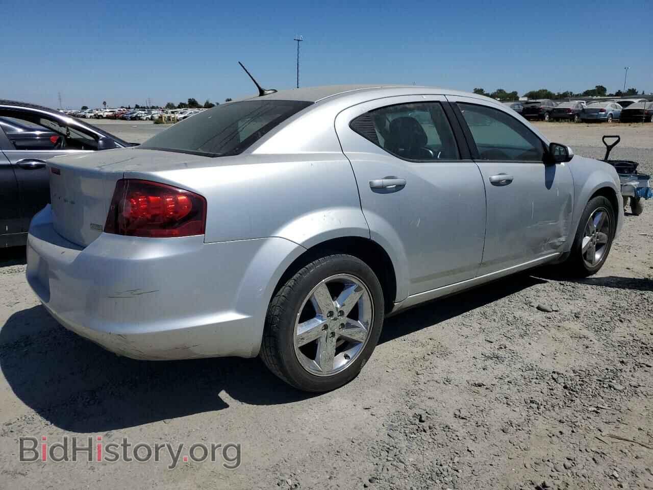 2011 DODGE AVENGER - VIN: 1B3BD2FG4BN567980 - Фото 3
