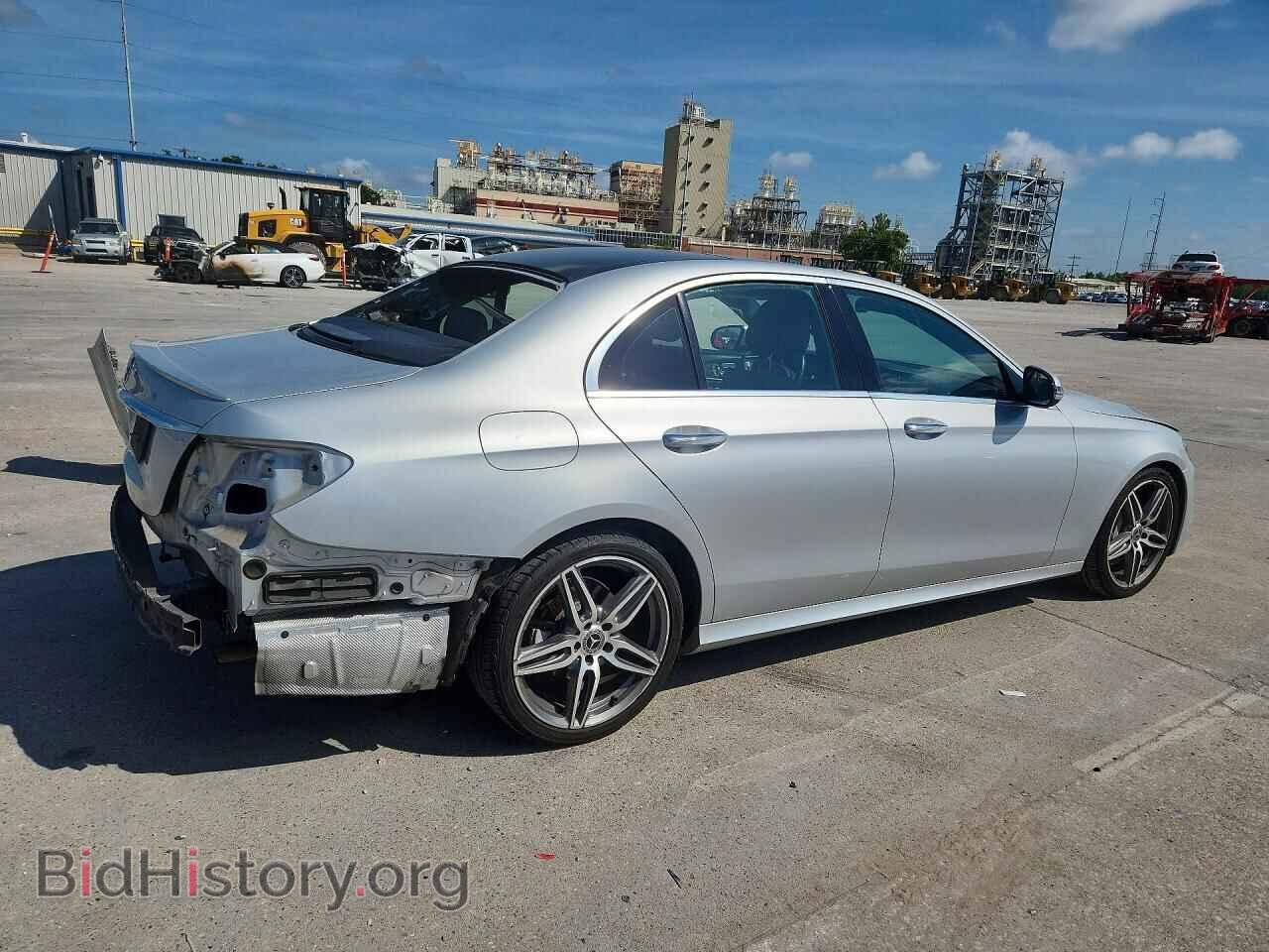 2018 MERCEDES-BENZ E-CLASS - VIN: WDDZF4JB4JA348463 - Фото 3