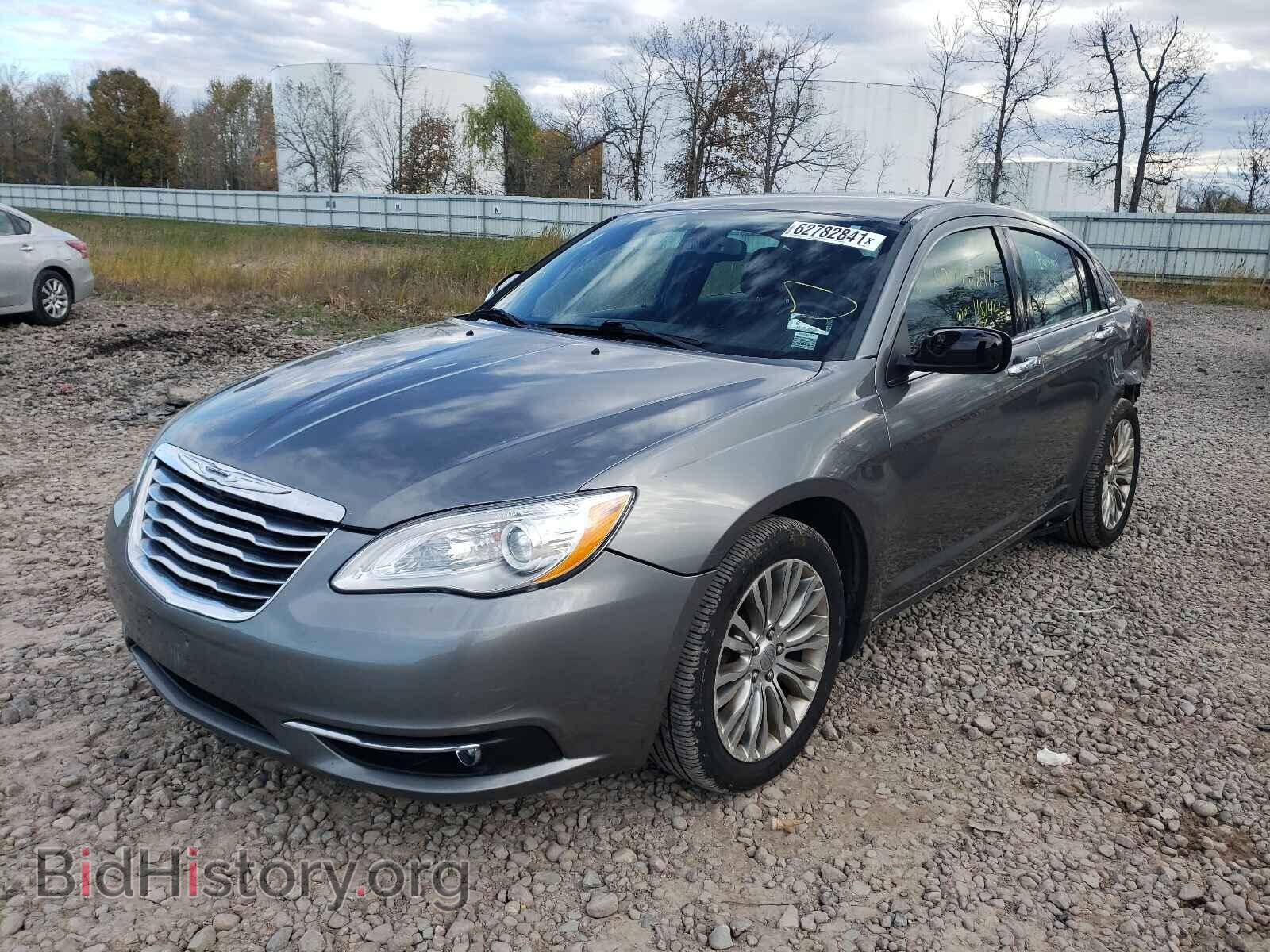 2012 CHRYSLER 200 - VIN: 1C3CCBCBXCN306891 - Фото 2