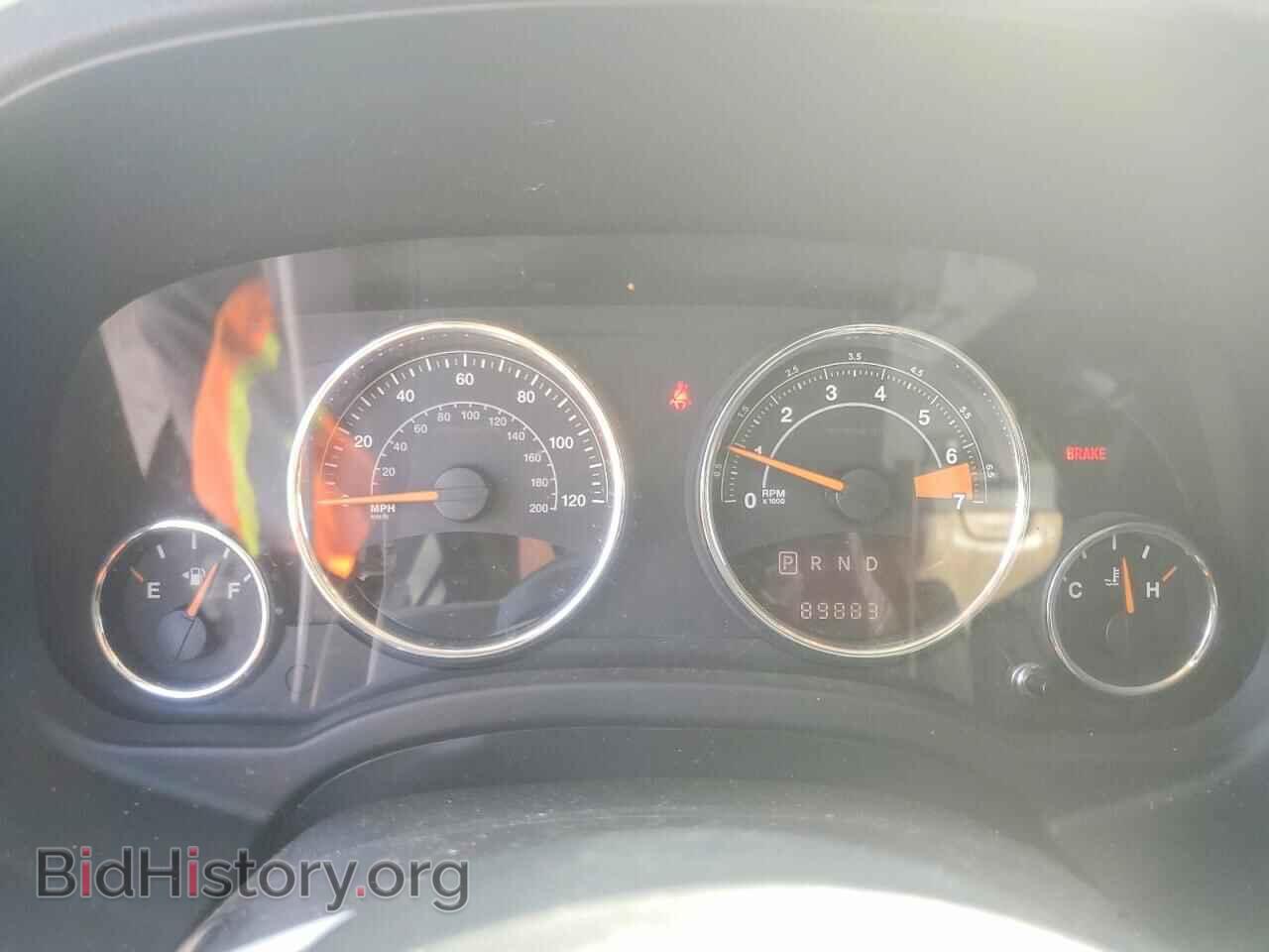 2014 JEEP COMPASS - VIN: 1C4NJCEAXED914066 - Photo 9