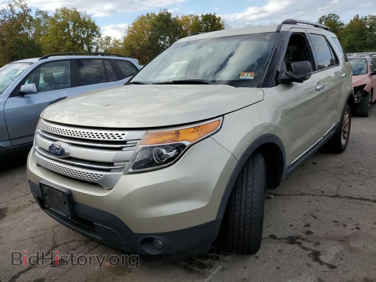 2011 FORD EXPLORER - VIN: 1FMHK8D87BGA03303 - Photo 2
