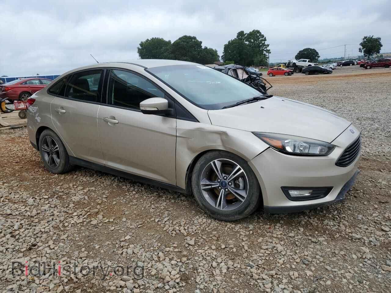 2017 FORD FOCUS - VIN: 1FADP3FE3HL281812 - Photo 4