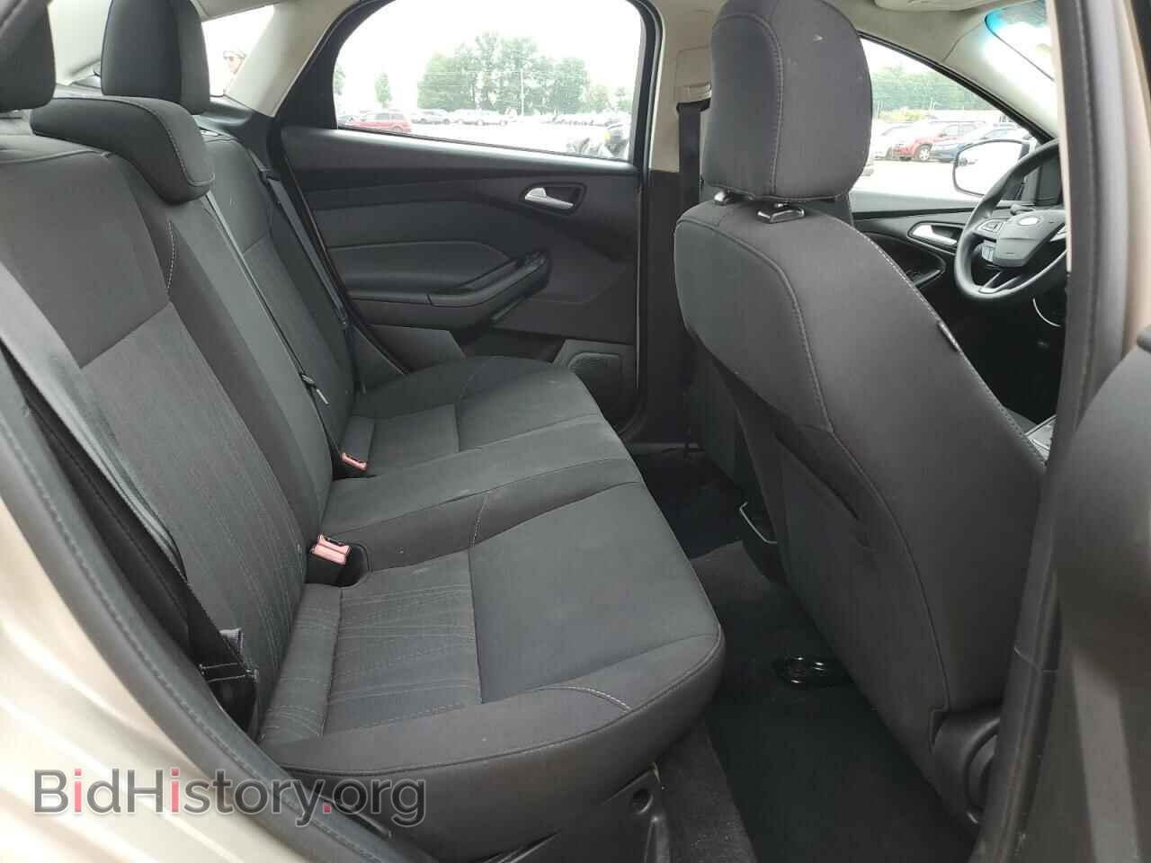 2017 FORD FOCUS - VIN: 1FADP3FE3HL281812 - Photo 10