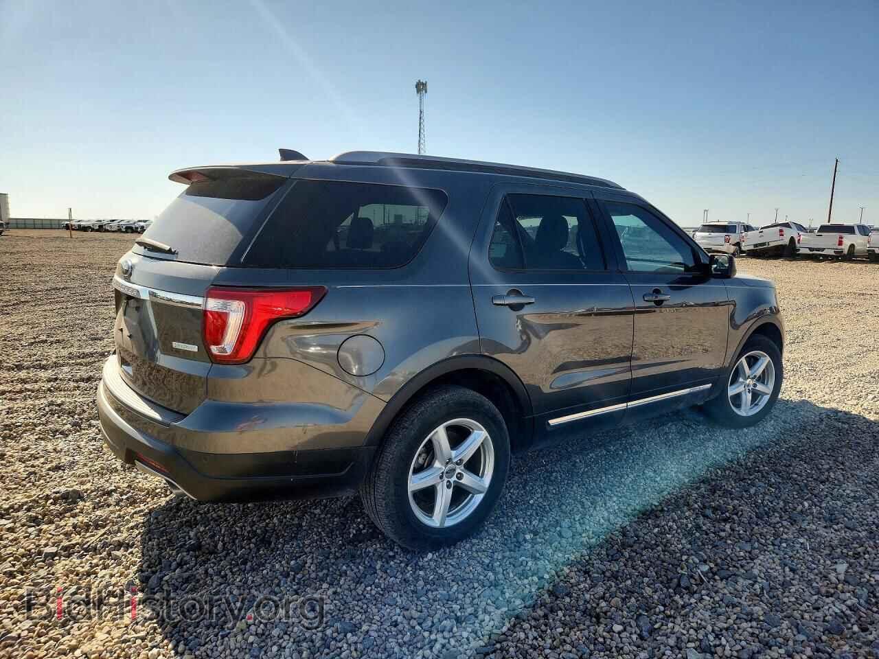 2018 FORD EXPLORER - VIN: 1FM5K7DHXJGB30221 - Photo 3