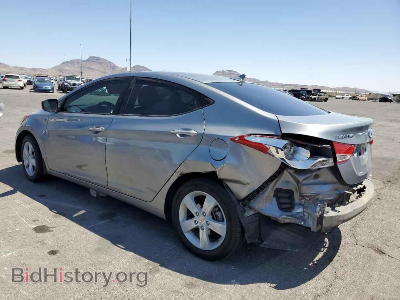 2013 HYUNDAI ELANTRA - VIN: KMHDH4AE4DU942011 - Фото 2