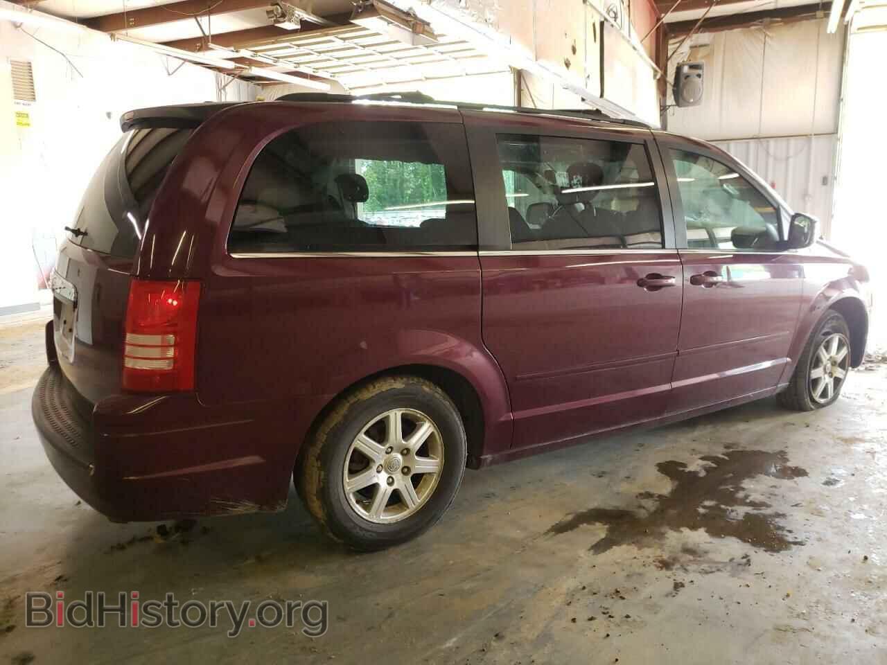 2008 CHRYSLER MINIVAN - VIN: 2A8HR54PX8R655788 - Фото 3