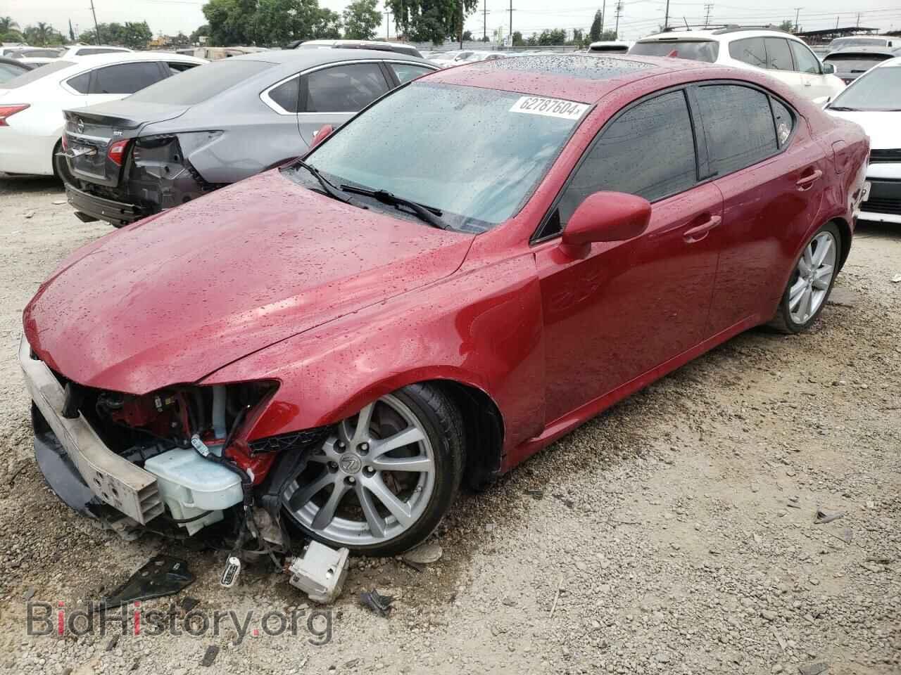 Photo JTHBE262672011130 - LEXUS IS 2007