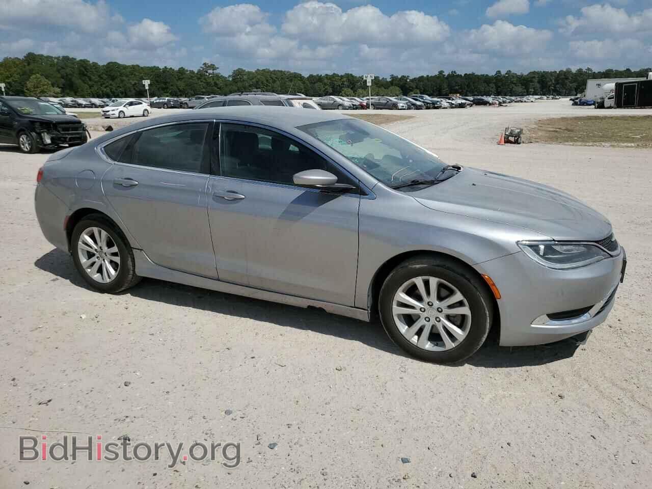 2016 CHRYSLER 200 - VIN: 1C3CCCAB5GN105298 - Фото 4