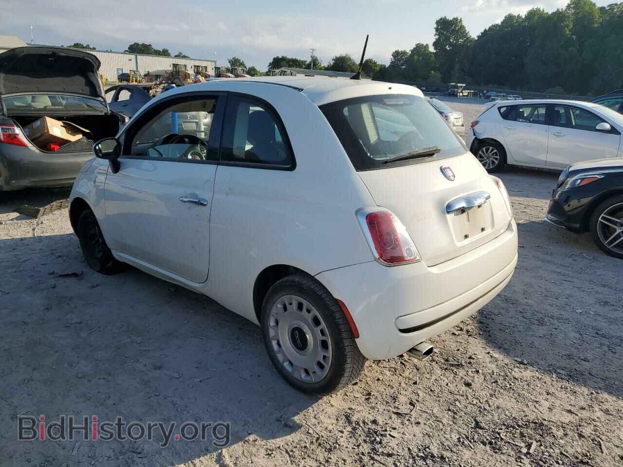 2015 FIAT 500 - VIN: 3C3CFFAR6FT598610 - Photo 2