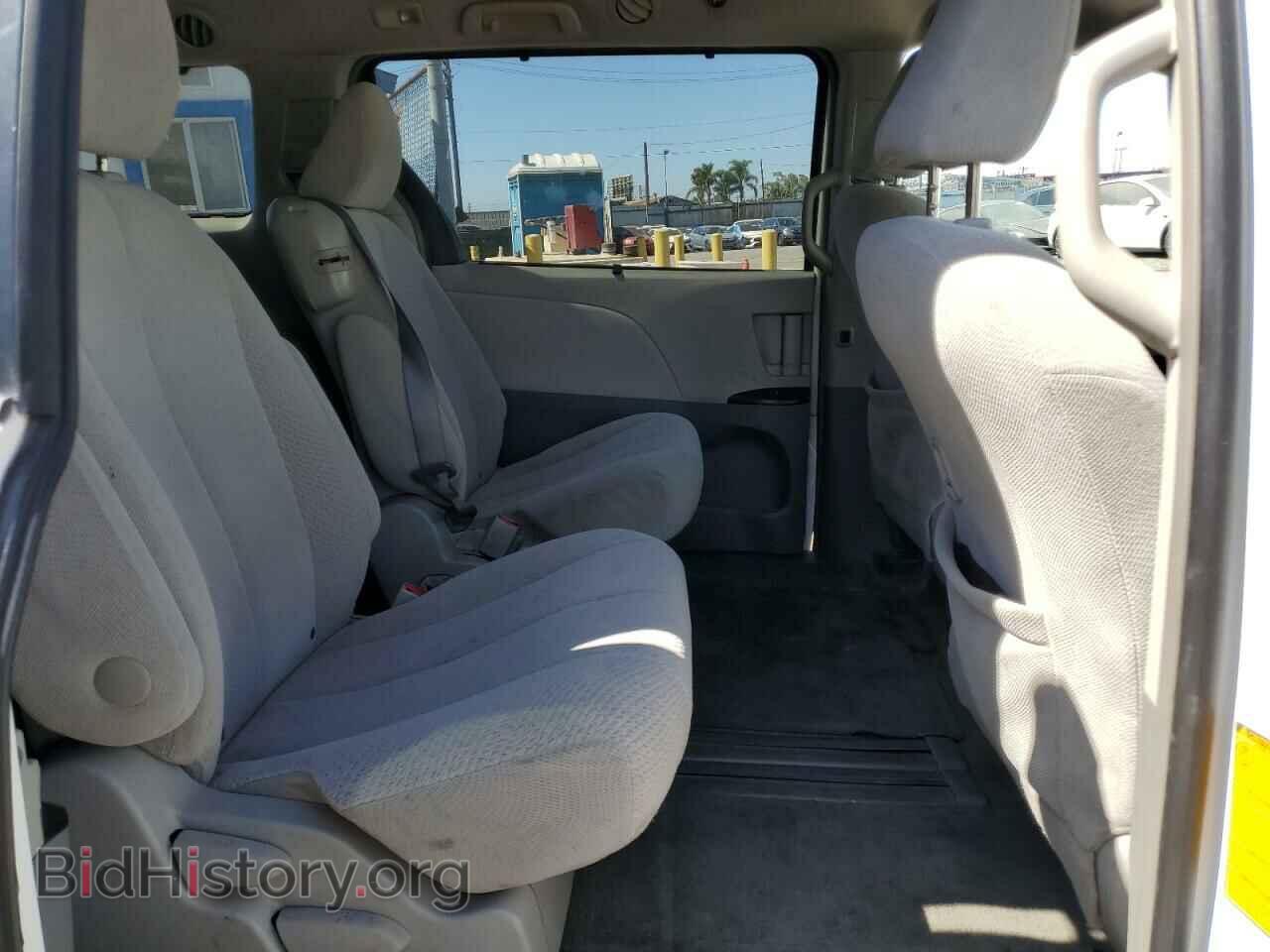 2012 TOYOTA All Models - VIN: 5TDKK3DC8CS241301 - Фото 11